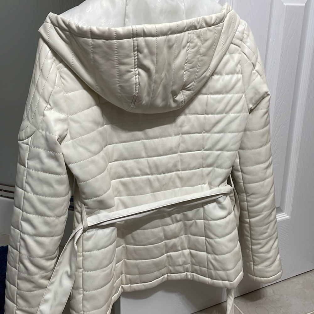 Guess Jacket - Picture 5 of 5